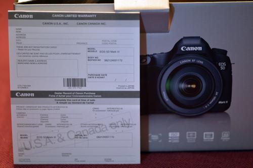 Canon EOS 5D Mark III 223MP Digital SLR Came - Imagen 1