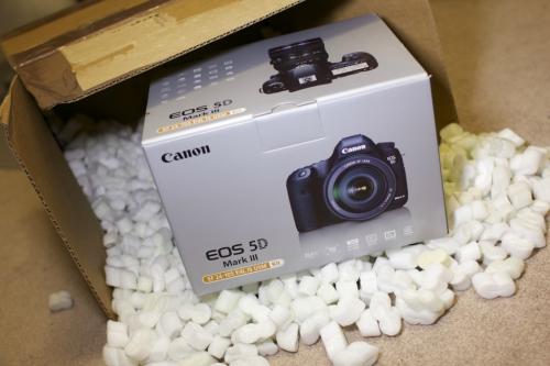 Canon EOS 5D Mark III 223MP Digital SLR Came - Imagen 2