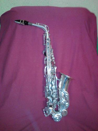 PERMUTO VENDO O REMATO espectacular  saxofó - Imagen 1